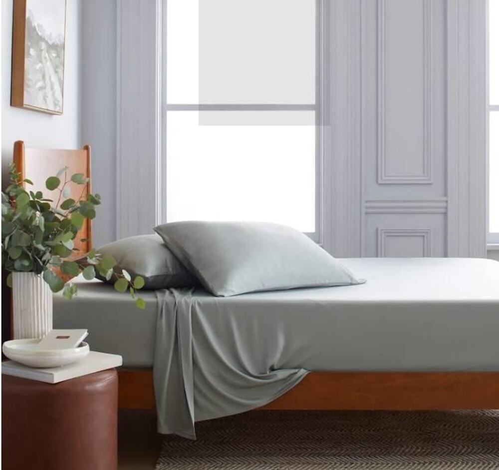 Quince Cooling Bamboo Sheet Set in Eucalyptus Light Green California King